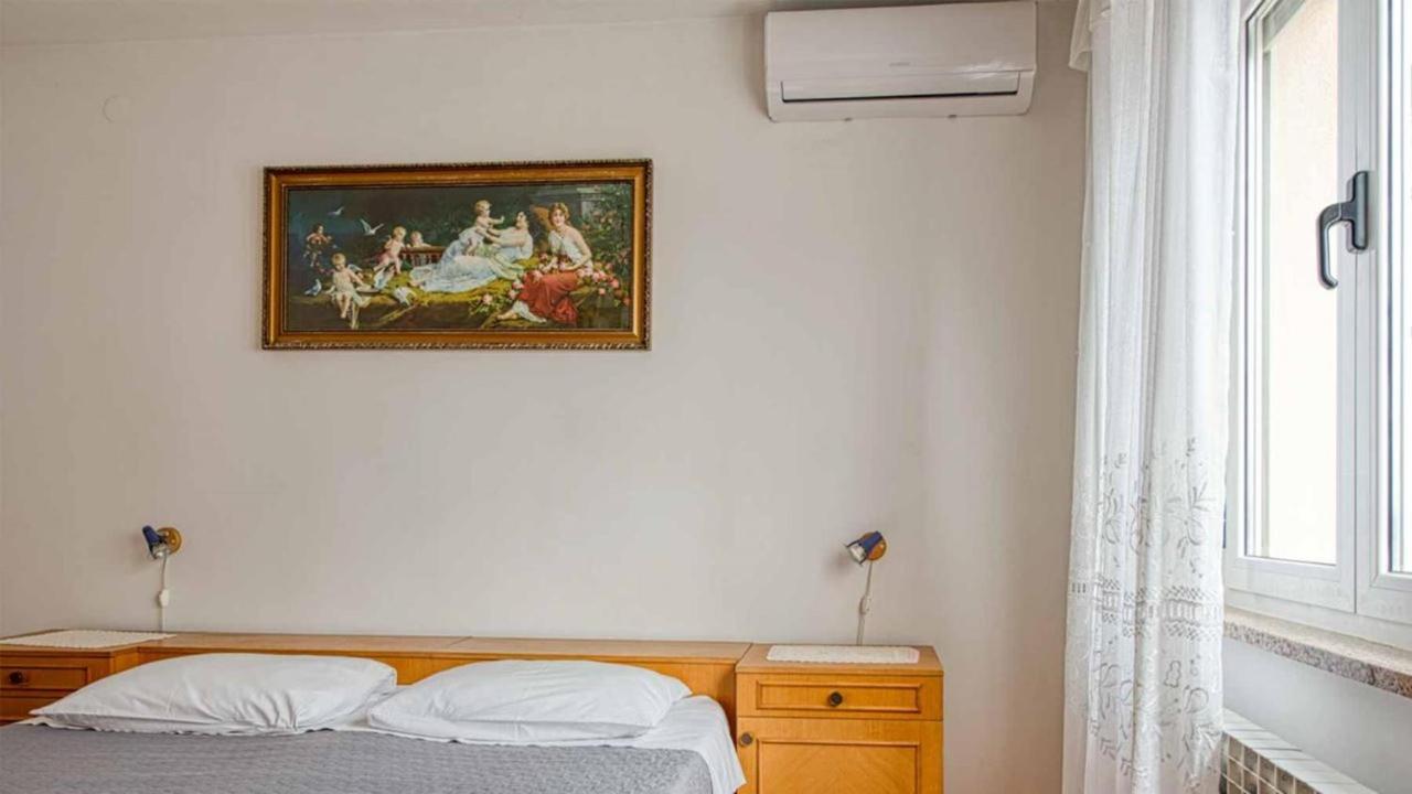 Room Mario Rovigno Esterno foto